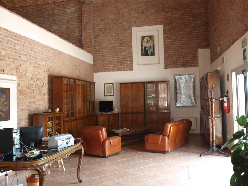 La Cascina Del Sole Vandrehjem Rivarolo del Re ed Uniti Eksteriør billede