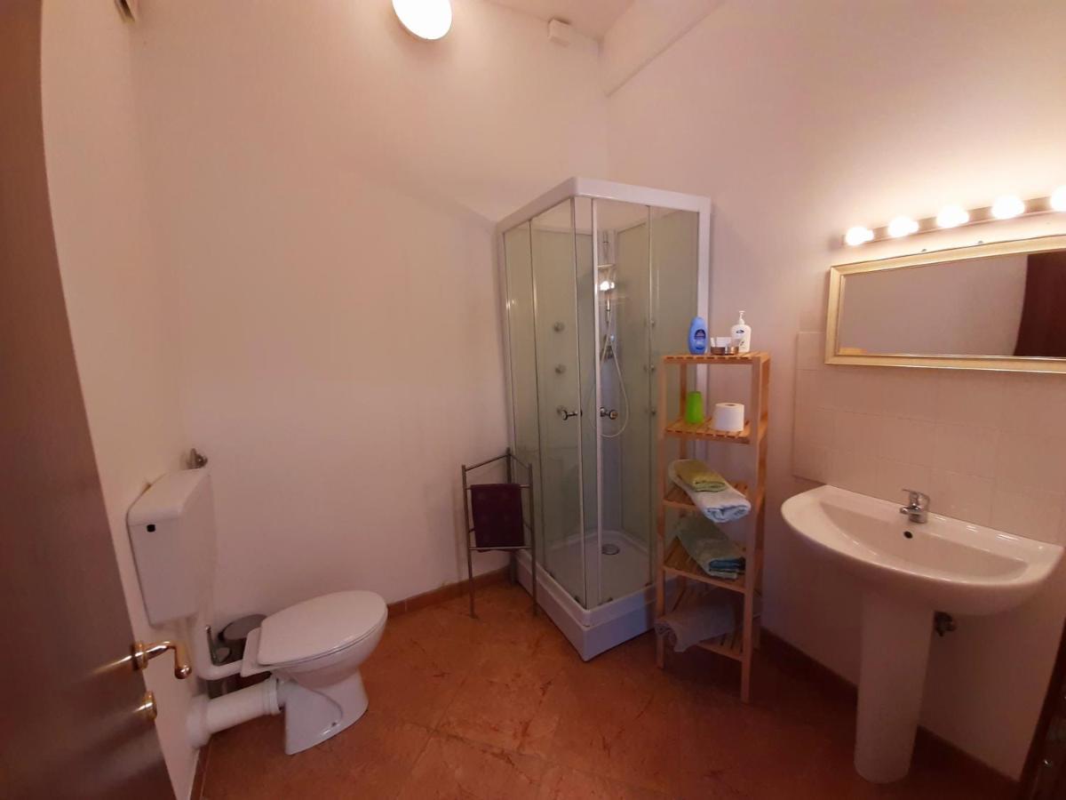 La Cascina Del Sole Vandrehjem Rivarolo del Re ed Uniti Eksteriør billede